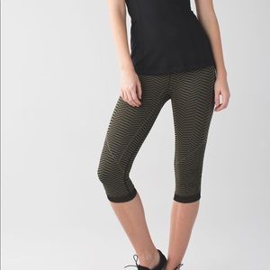 Lululemon in the flow crop II leggings
